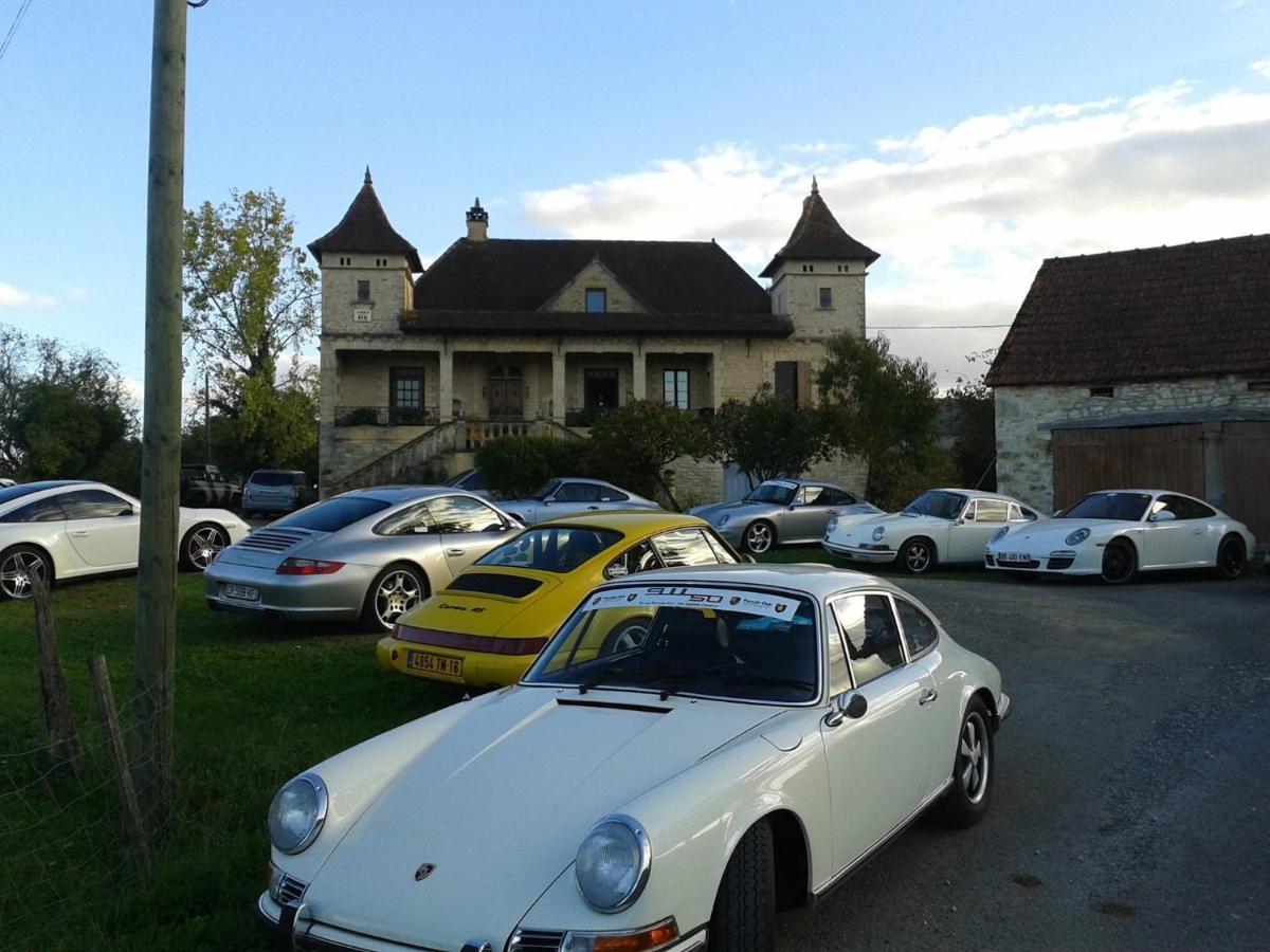 Chambre familiale à la ferme de la truffe Cuzance Exterior foto